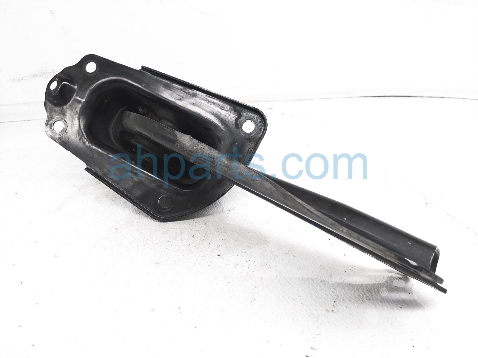 $75 Toyota RR/RH TRAILING CONTROL ARM