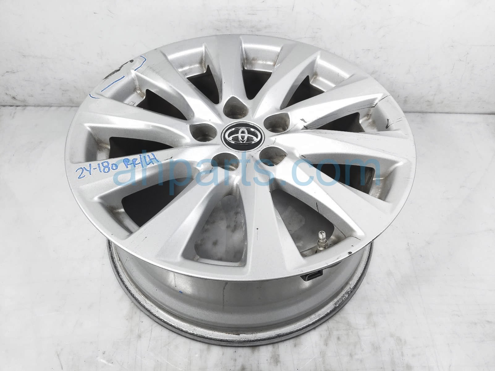 $99 Toyota RR/LH WHEEL / RIM - SOME CURB