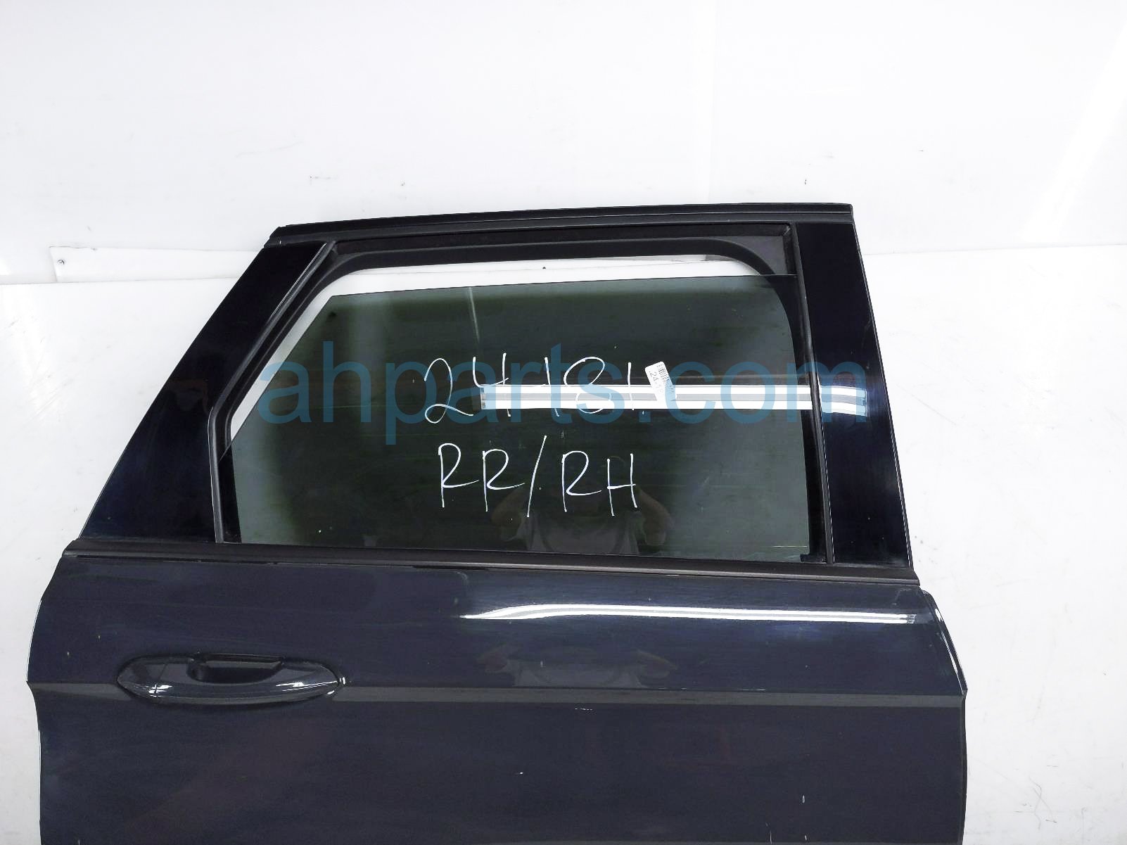 $300 Ford RR/RH DOOR - BLUE - NO INSIDE TRIM $300 Ford RR/RH DOOR - BLUE - NO INSIDE TRIM