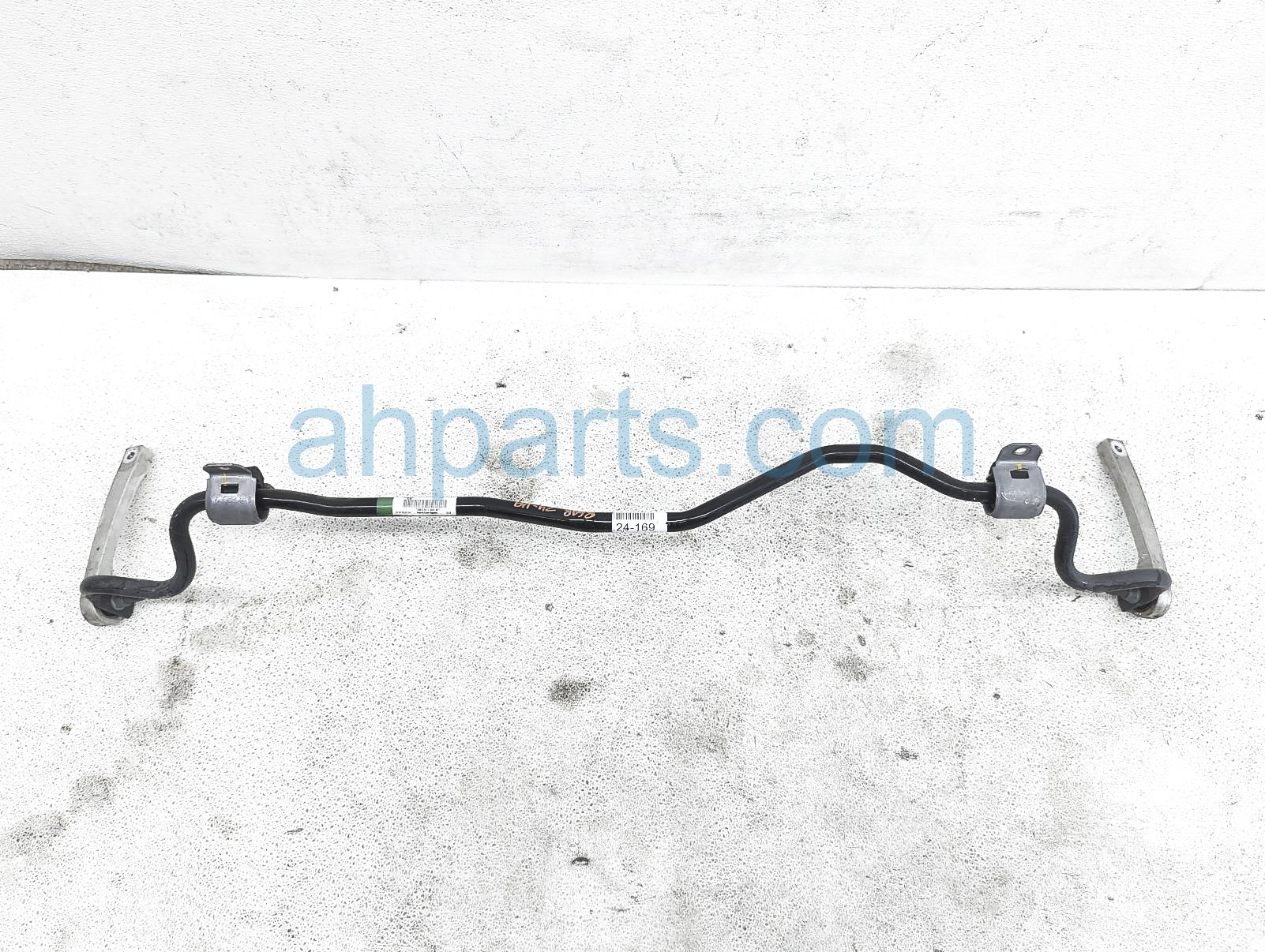 $75 Audi REAR STABILIZER / SWAY BAR W/LINKS