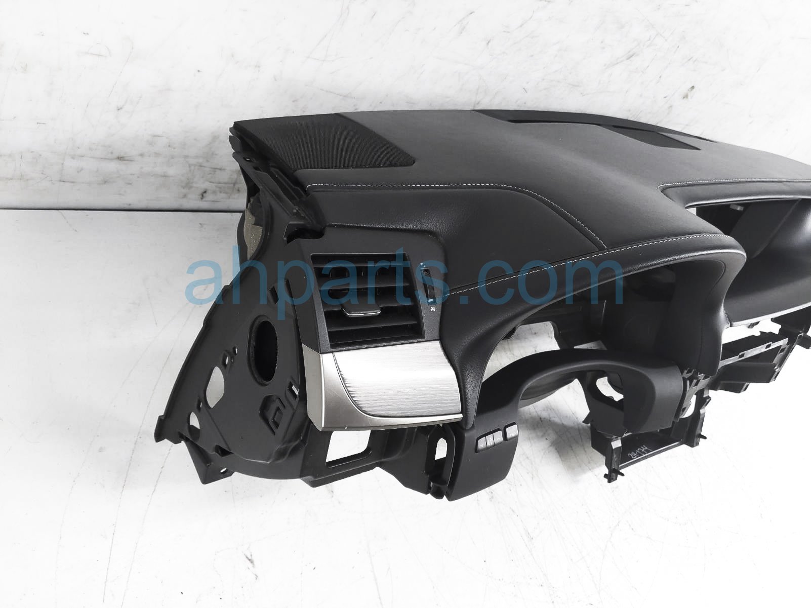 $250 Lexus DASHBOARD W/ AIRBAG - BLACK $250 Lexus DASHBOARD W/ AIRBAG - BLACK