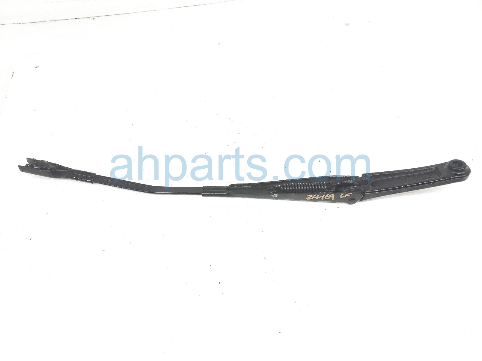 $30 Audi LH WINDSHIELD WIPER ARM