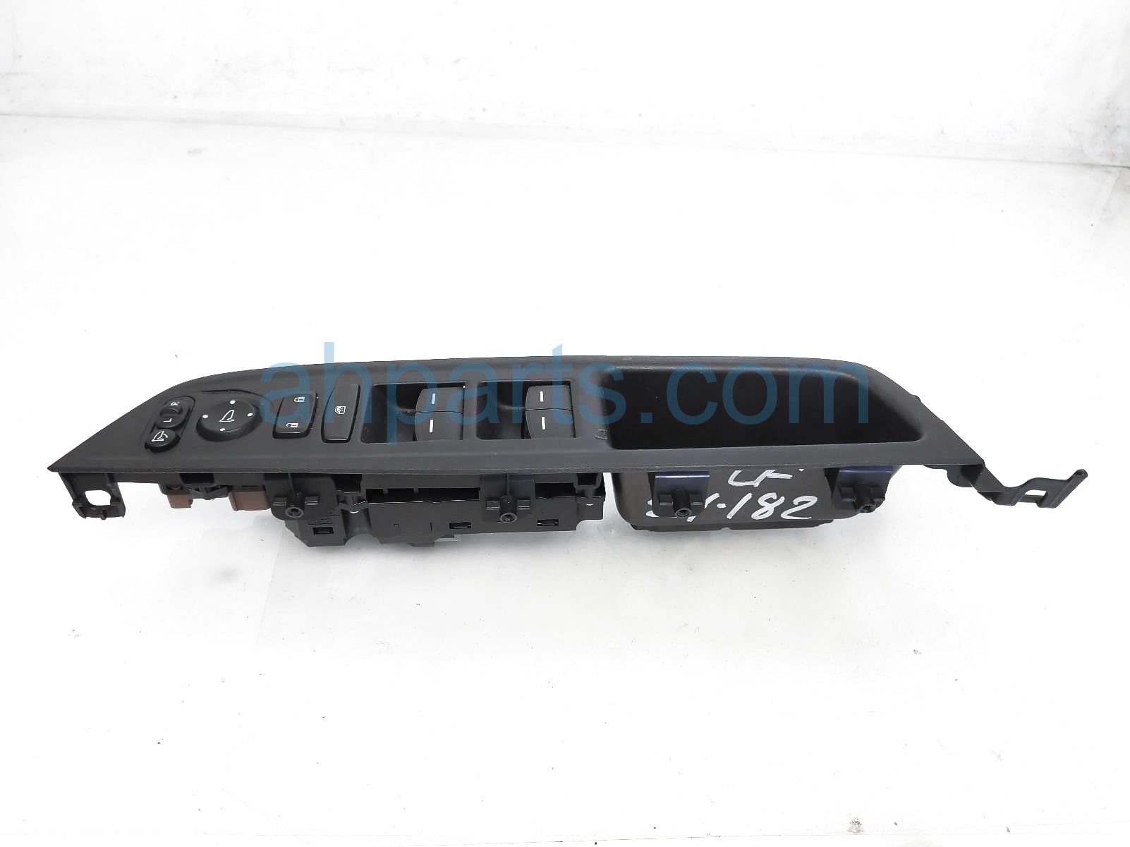 $45 Honda MASTER WINDOW CONTROL SWITCH $45 Honda MASTER WINDOW CONTROL SWITCH