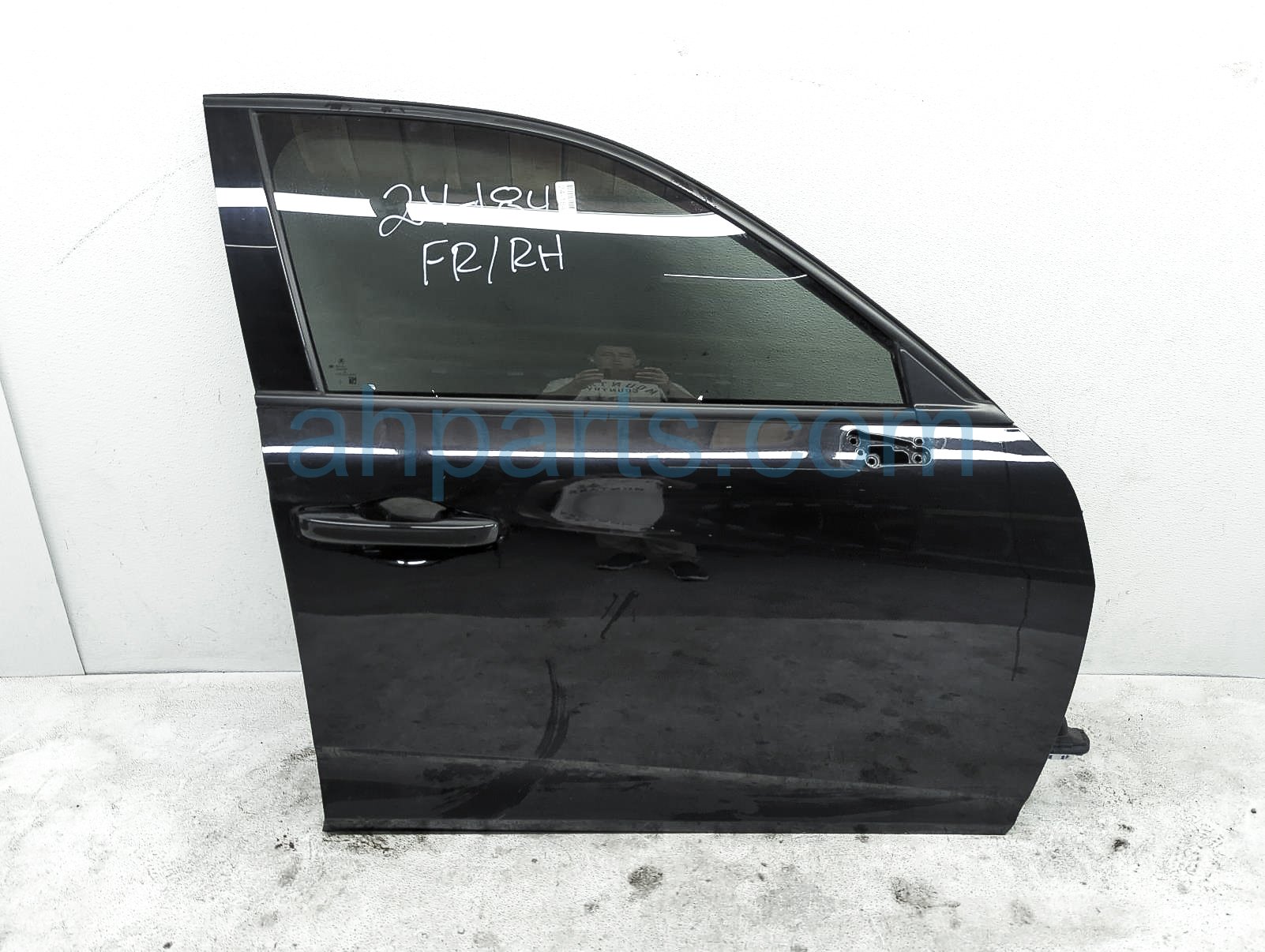 $750 Acura FR/RH DOOR - BLACK - NO MIRROR/TRIM $750 Acura FR/RH DOOR - BLACK - NO MIRROR/TRIM