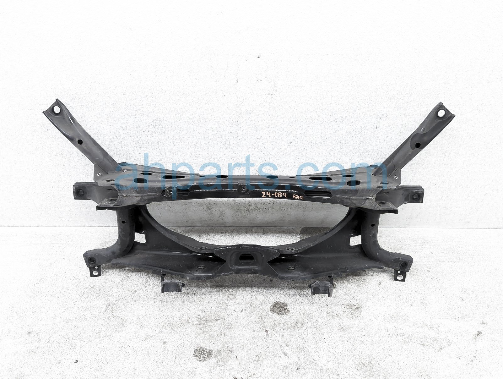 $125 Acura REAR SUB FRAME / CRADLE $125 Acura REAR SUB FRAME / CRADLE