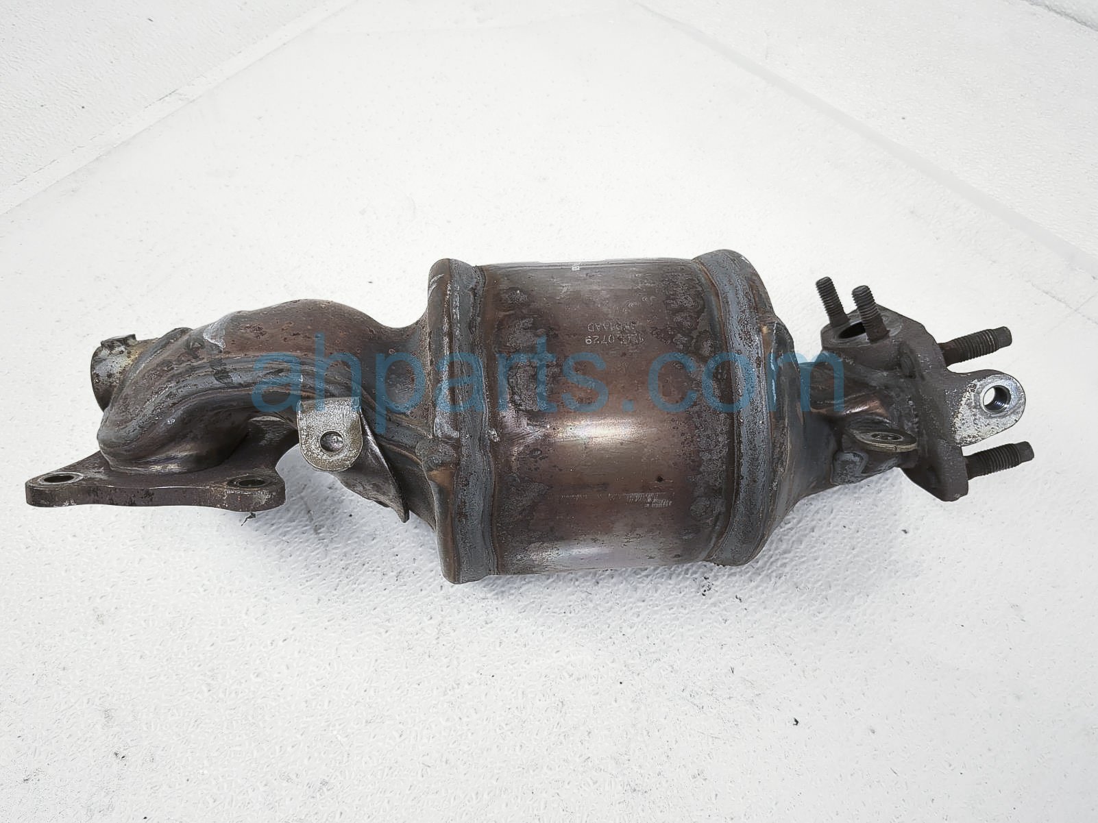 $500 Acura FRONT EXHAUST MANIFOLD - 3.5L $500 Acura FRONT EXHAUST MANIFOLD - 3.5L