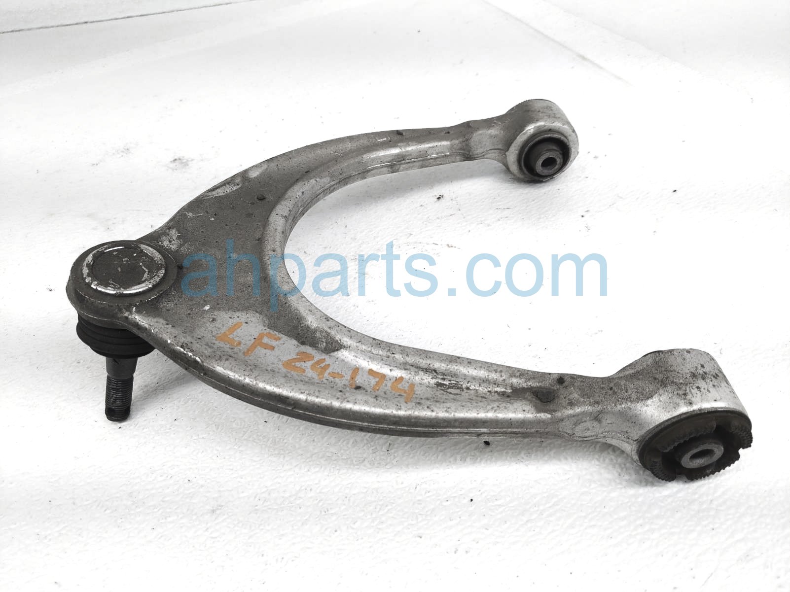 $90 Lexus FR/LH UPPER CONTROL ARM - 3.5L RWD $90 Lexus FR/LH UPPER CONTROL ARM - 3.5L RWD