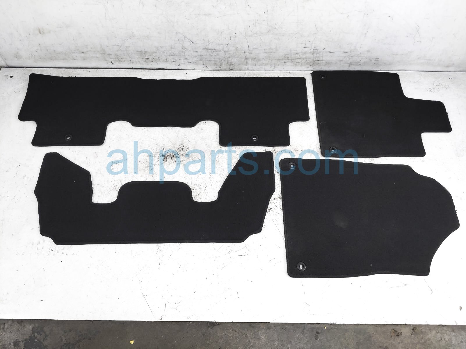 $95 Acura SET OF 4 FLOOR MATS - BLACK CLOTH