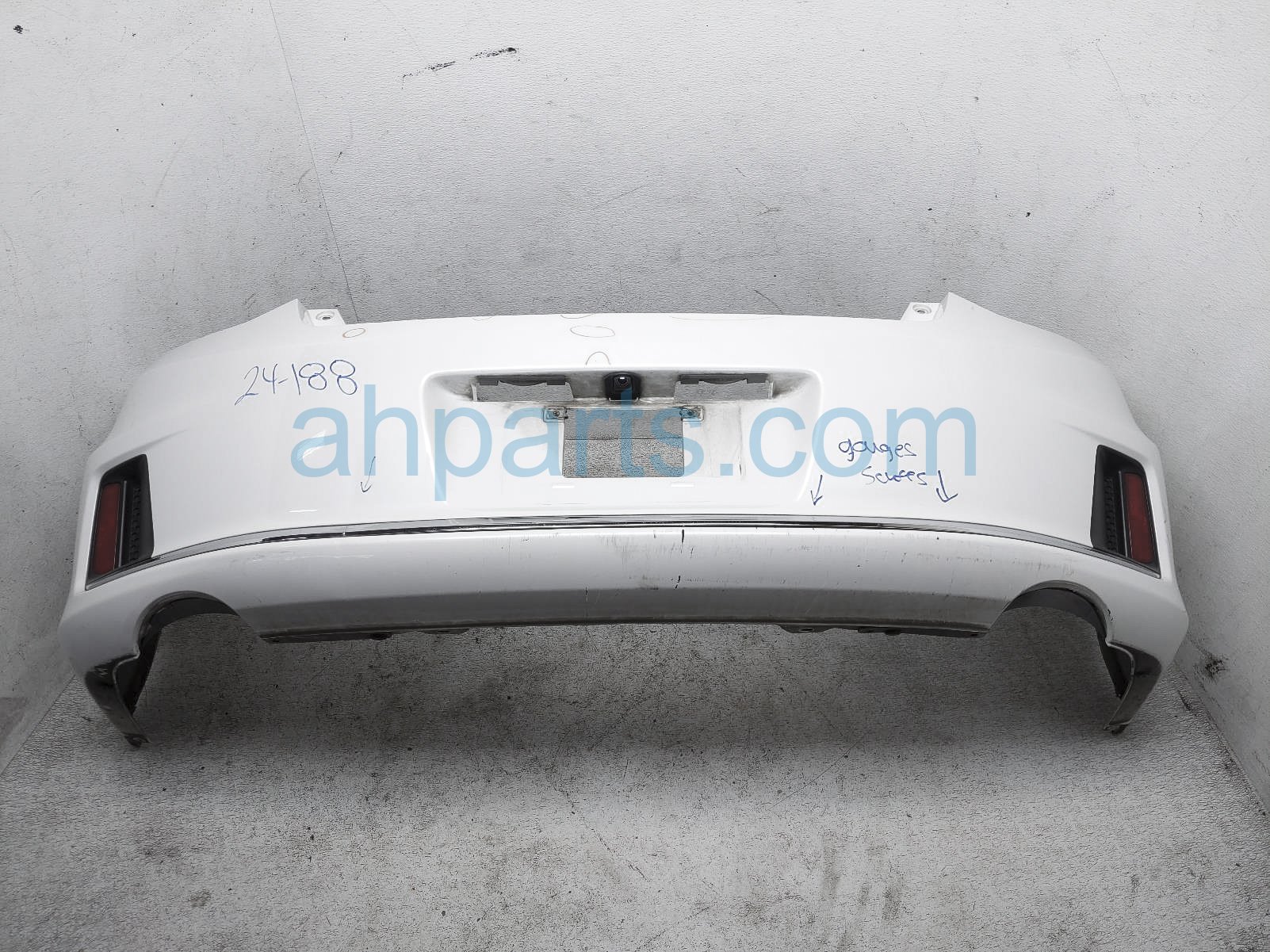 $295 Honda REAR BUMPER COVER - WHITE $295 Honda REAR BUMPER COVER - WHITE
