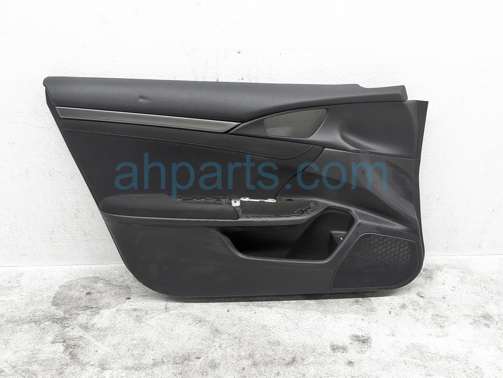 $95 Honda FR/LH INTERIOR DOOR PANEL - BLACK SI