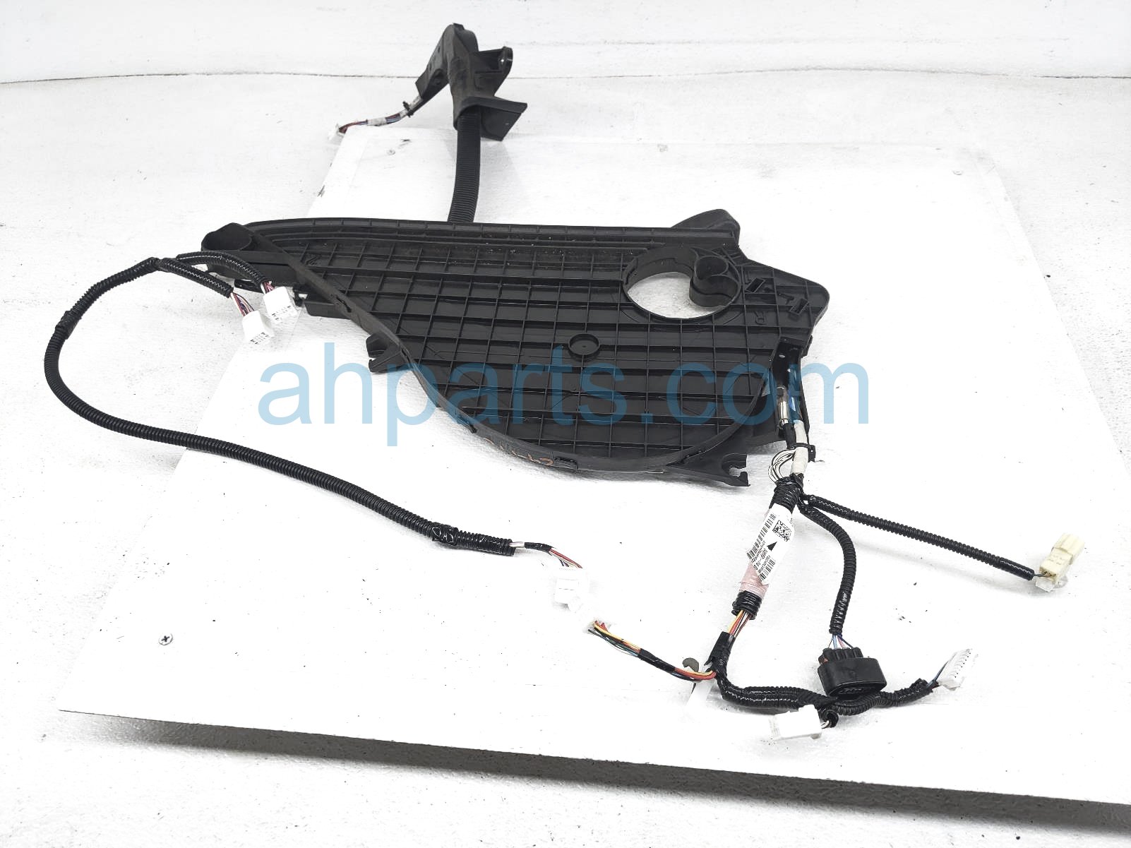 $120 Toyota RR/RH DOOR WIRE HARNESS - LE $120 Toyota RR/RH DOOR WIRE HARNESS - LE