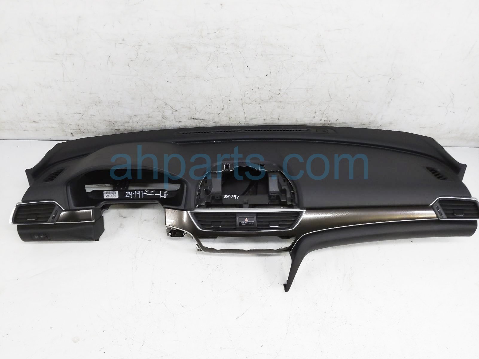 $349 Honda DASHBOARD W/ AIRBAG $349 Honda DASHBOARD W/ AIRBAG