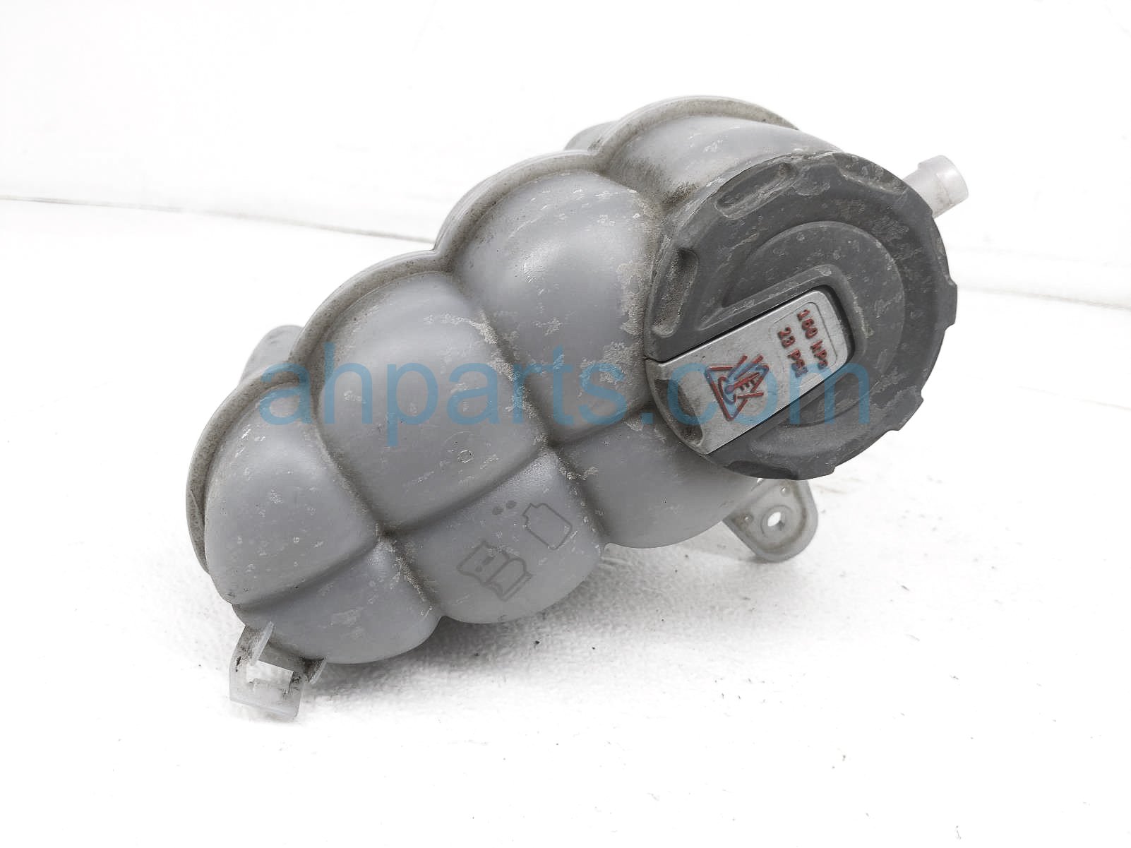 $25 Audi RADIATOR OVERFLOW RESERVOIR TANK $25 Audi RADIATOR OVERFLOW RESERVOIR TANK