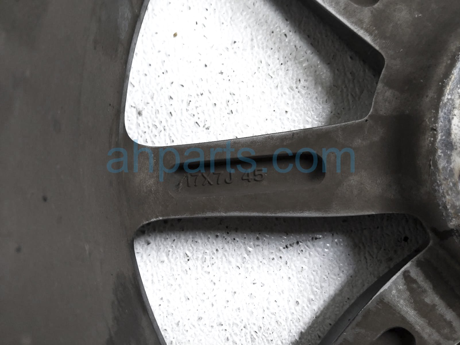 Sold 2017 Mazda MX-5 Front Passenger Wheel / Rim - Light Curb 9965