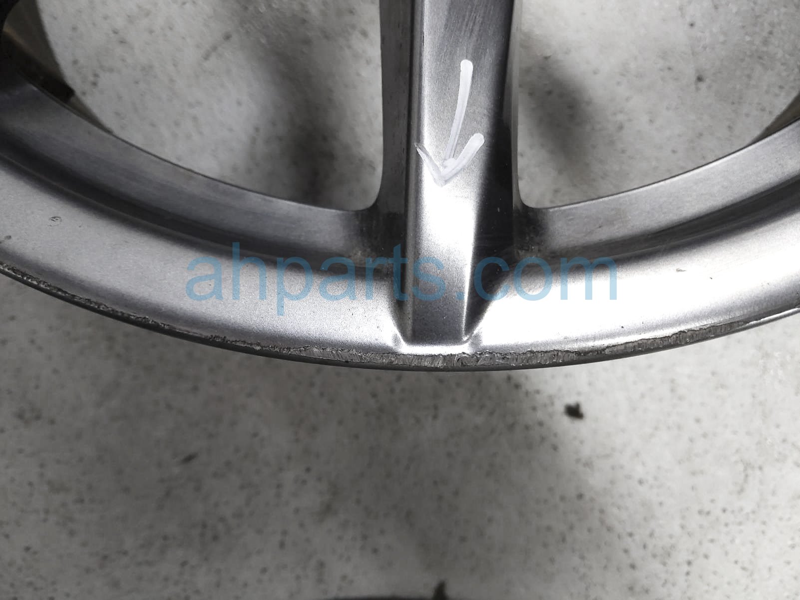 Sold 2017 Mazda MX-5 Front Passenger Wheel / Rim - Light Curb 9965