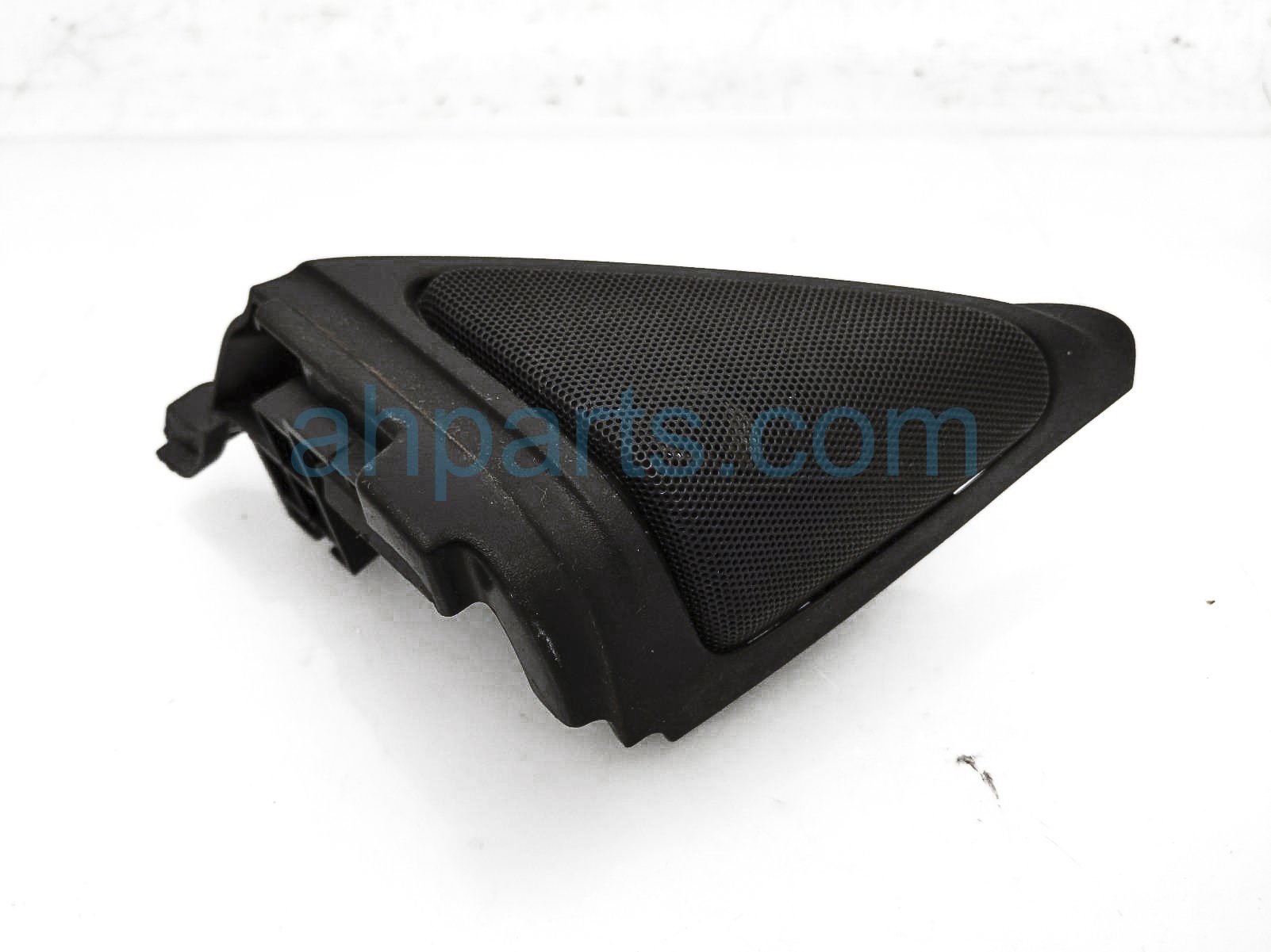 $20 Honda FR/RH DOOR TWEETER SPEAKER- BLK TRIM $20 Honda FR/RH DOOR TWEETER SPEAKER- BLK TRIM