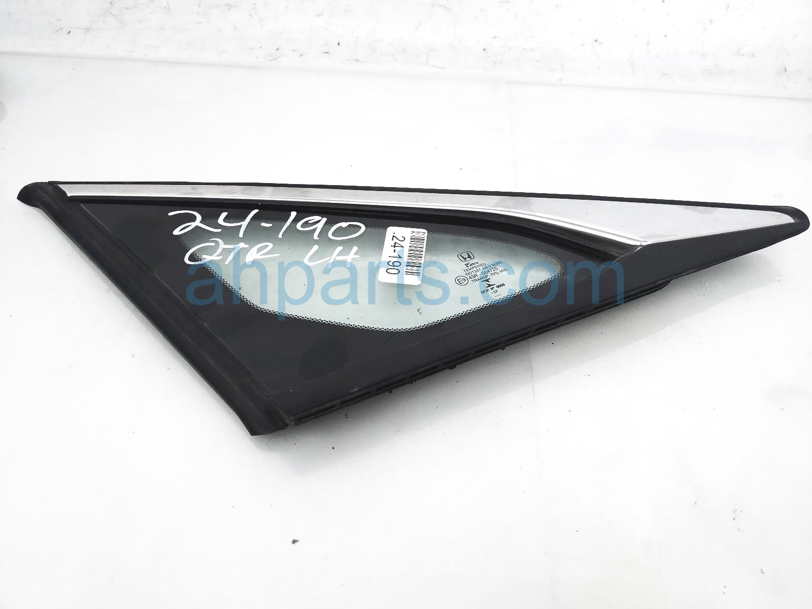 $75 Honda LH QUARTER WINDOW GLASS $75 Honda LH QUARTER WINDOW GLASS