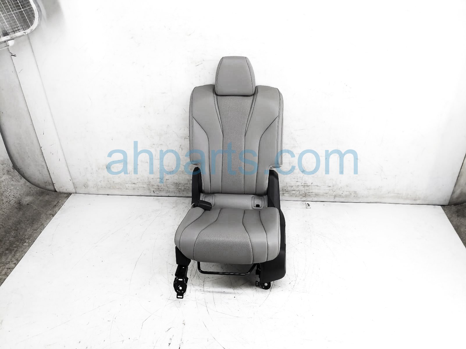 $345 Acura 2ND ROW LH SEAT - GREY LEATHER