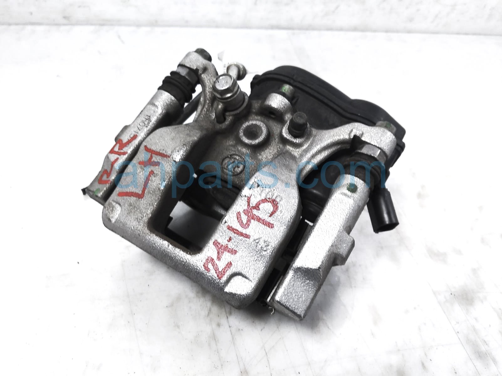 $145 Acura RR/LH BRAKE CALIPER