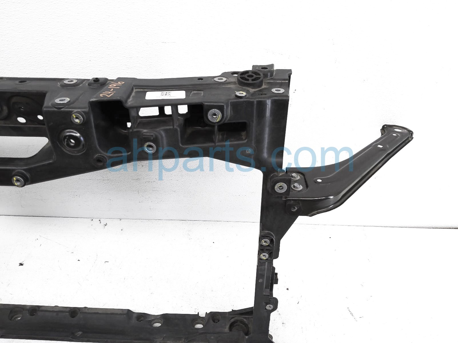 thumbnail image 2 of CARFIXPARTS Radiator Support Top Cover For Honda HR-V (2023-2025) - OEM 713203W0A00 - Black Plastic Clip-On 2 of 5