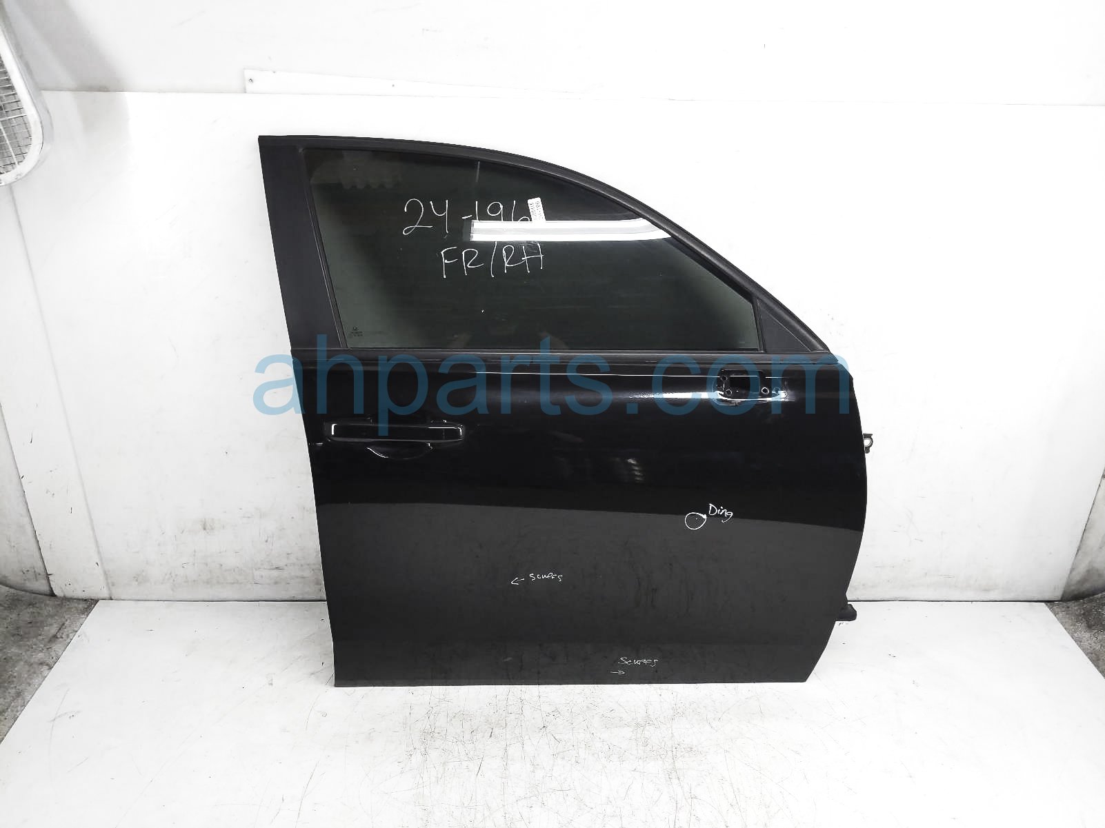 $999 Honda FR/RH DOOR - BLACK - NO MIRROR/TRIM $999 Honda FR/RH DOOR - BLACK - NO MIRROR/TRIM