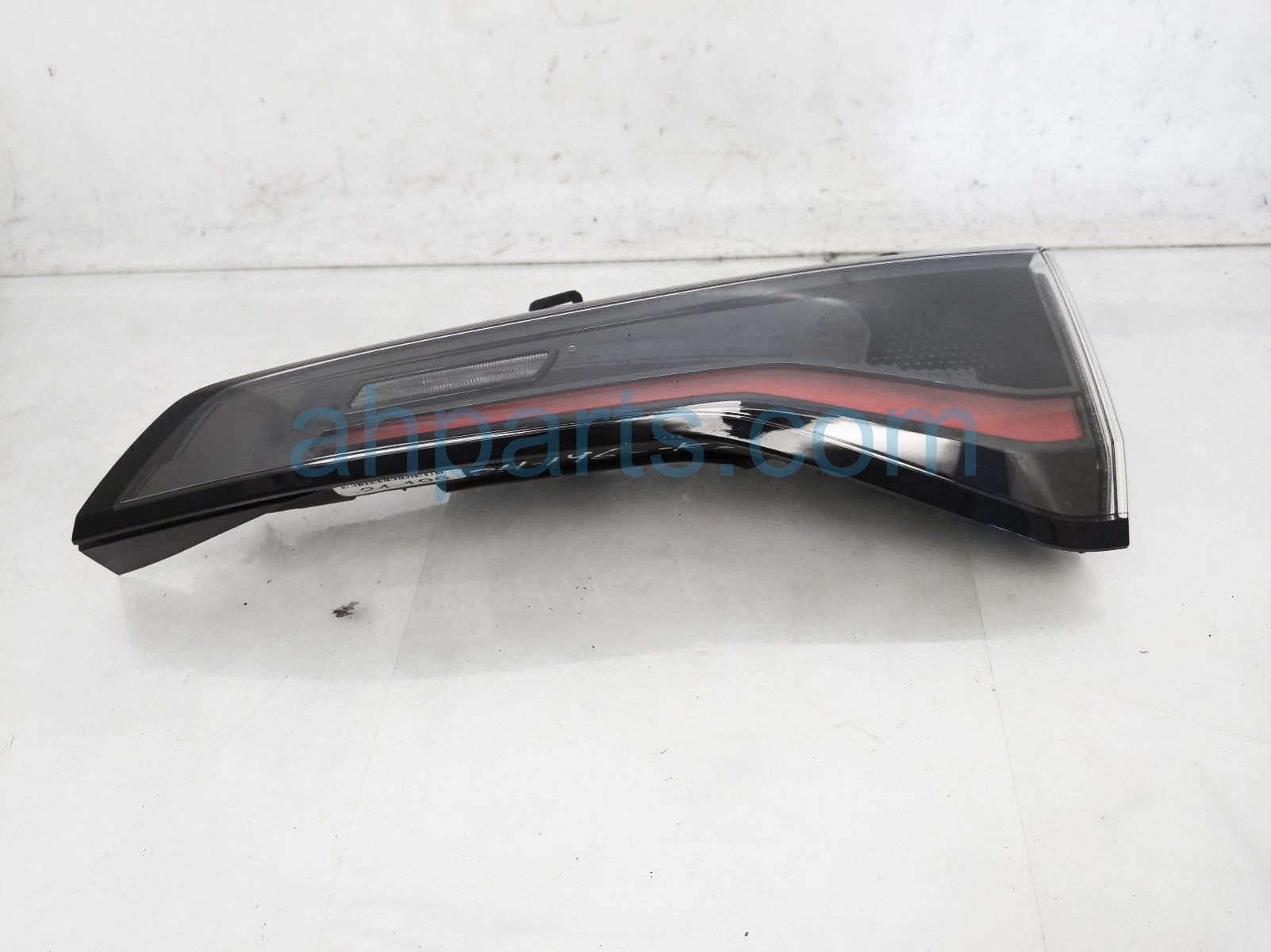 $250 Honda RH TAIL LAMP (ON TRUNK)