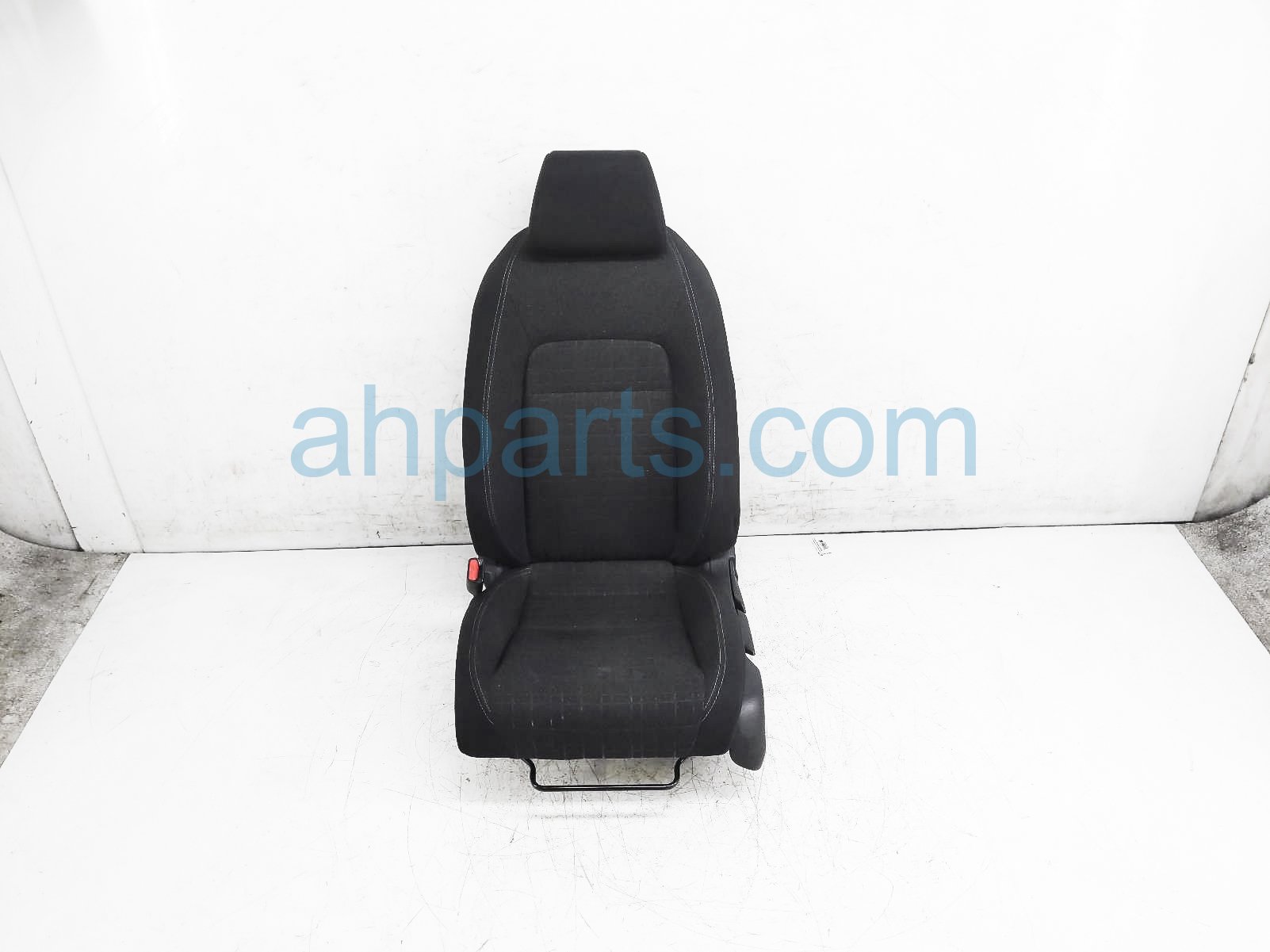 $225 Honda FR/LH SEAT - BLACK - W/O AIRBAG* $225 Honda FR/LH SEAT - BLACK - W/O AIRBAG*