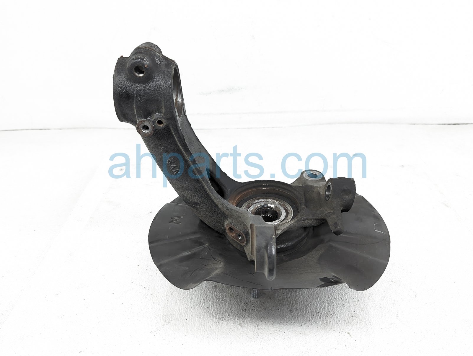 Sold 2023 Honda HR-V Front Driver Spindle Knuckle Hub 51216-3W0-A50
