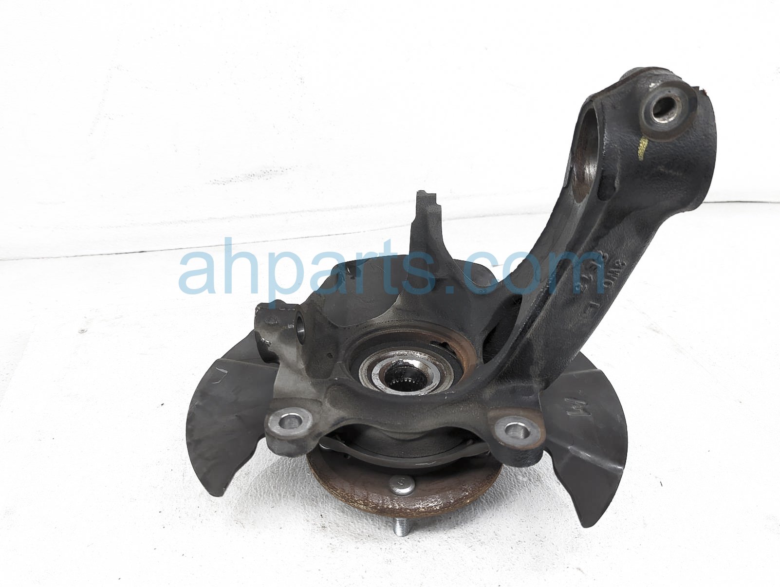 Sold 2023 Honda HR-V Front Driver Spindle Knuckle Hub 51216-3W0-A50,