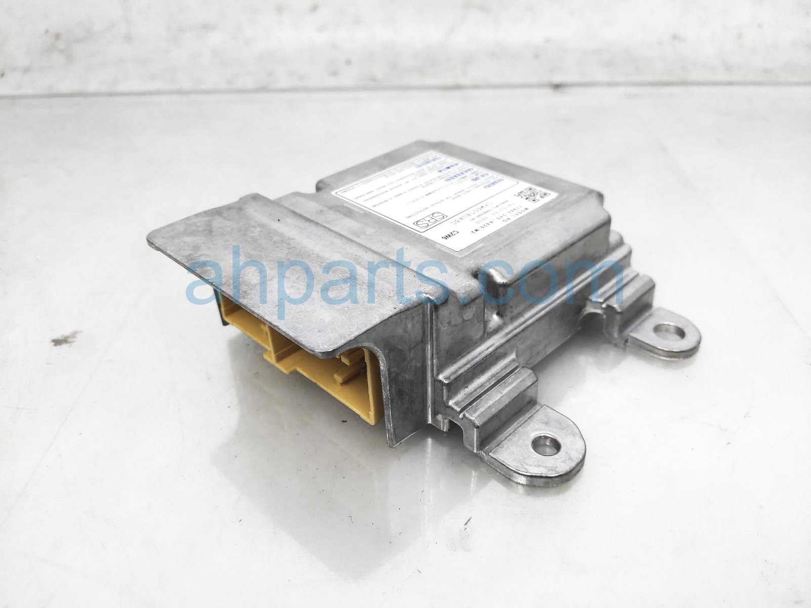 $325 Honda SRS AIRBAG COMPUTER - 0 BLOWN AB $325 Honda SRS AIRBAG COMPUTER - 0 BLOWN AB