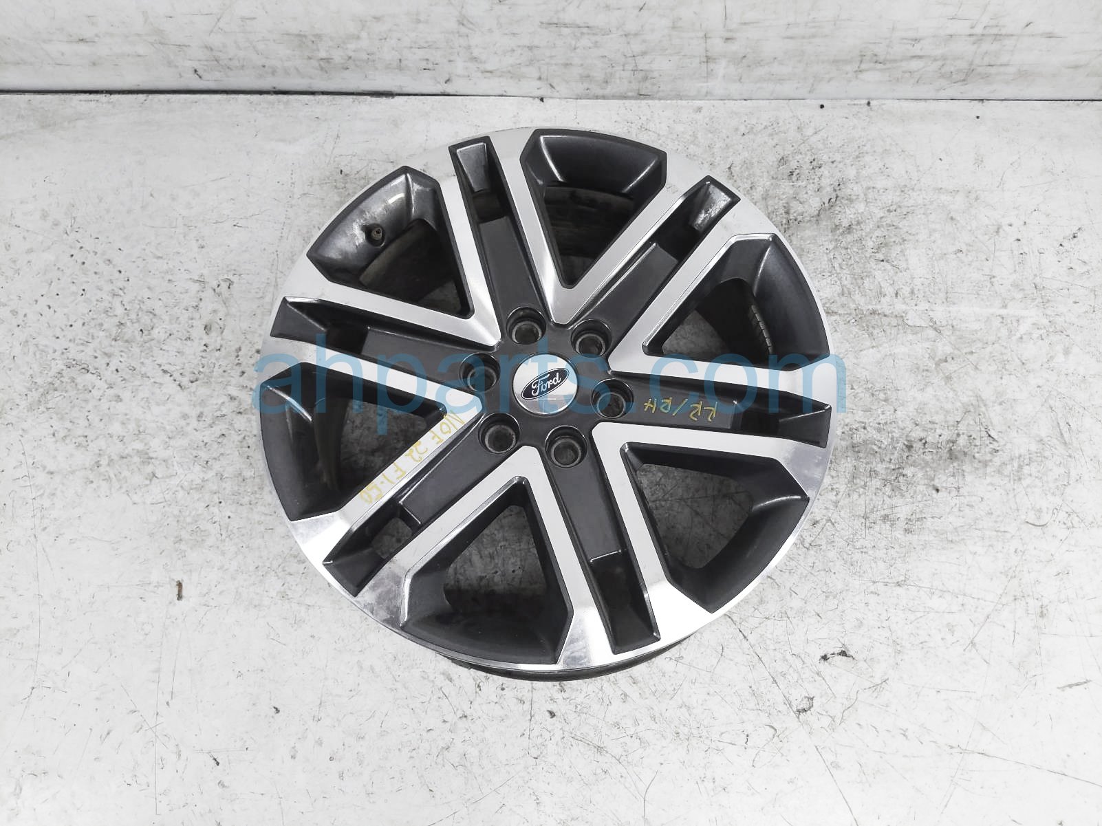 $250 Ford SINGLE WHEEL / RIM