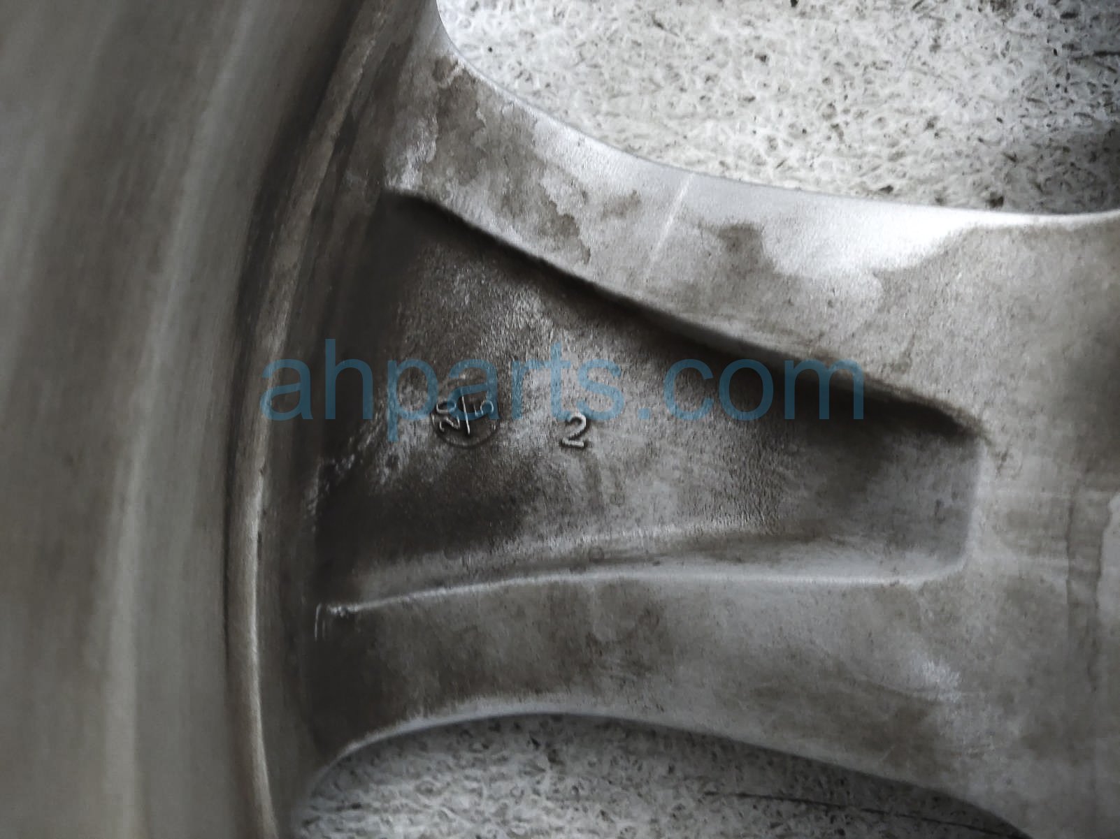 Sold 2020 Toyota Rav 4 Front Passenger Wheel / Rim * 42611 0R390 Replacement Sold 2020 Toyota Rav 4 Front Passenger Wheel / Rim * 42611 0R390 Replacement thumbnail