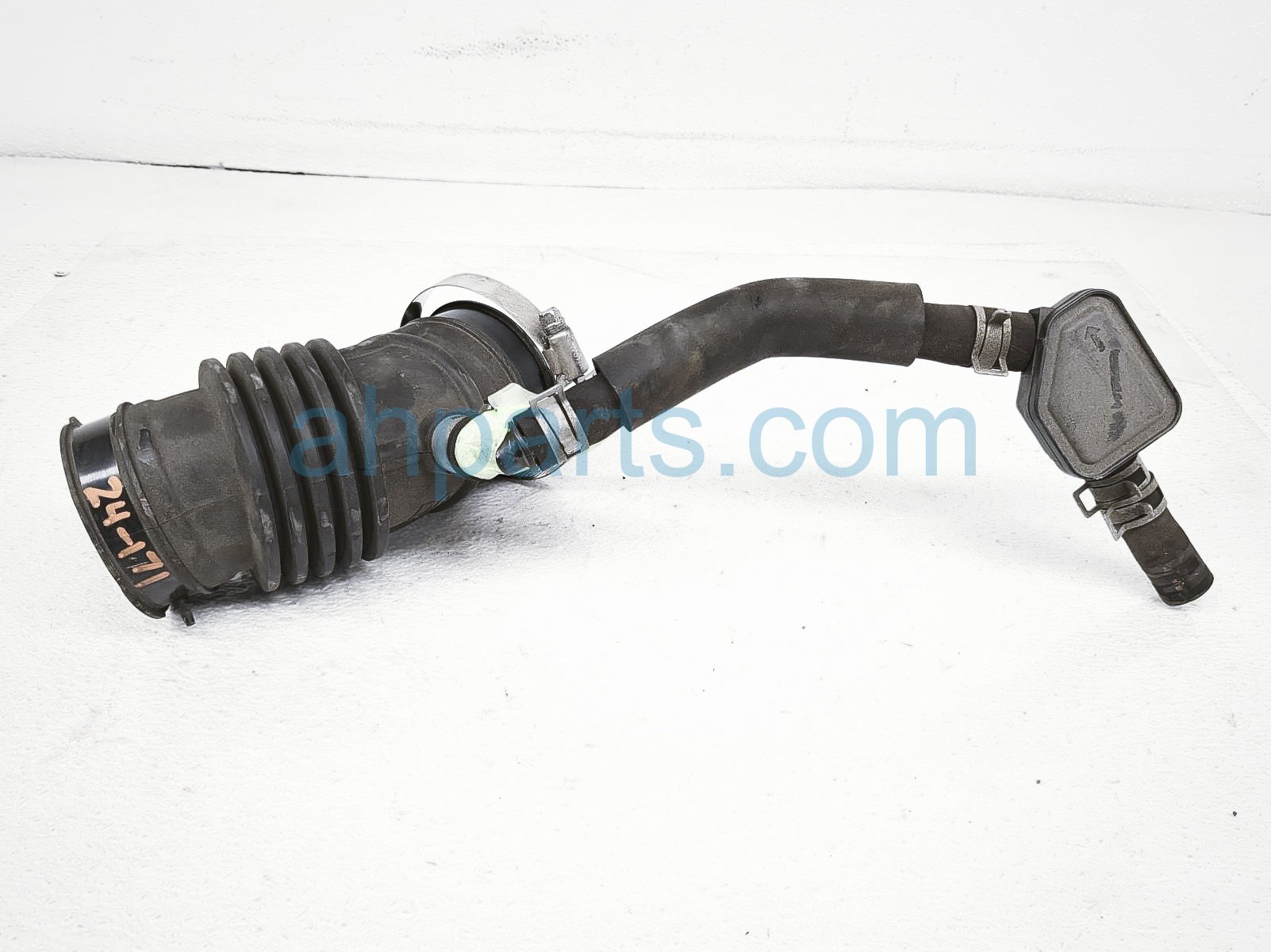 $35 Nissan AIR CLEANER INTAKE TUBE - 1.6L