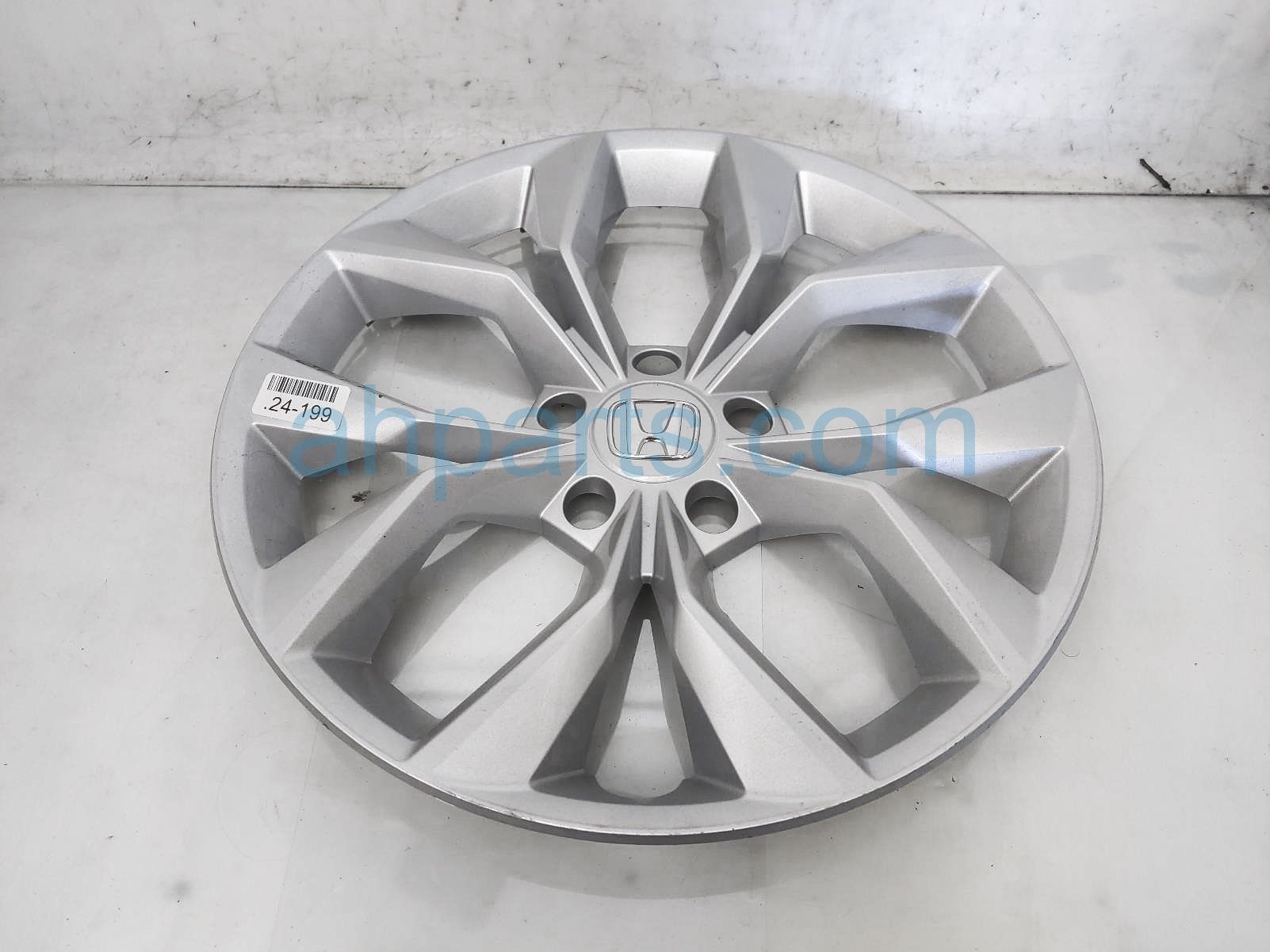 Honda 17'' SINGLE WHEEL COVER **