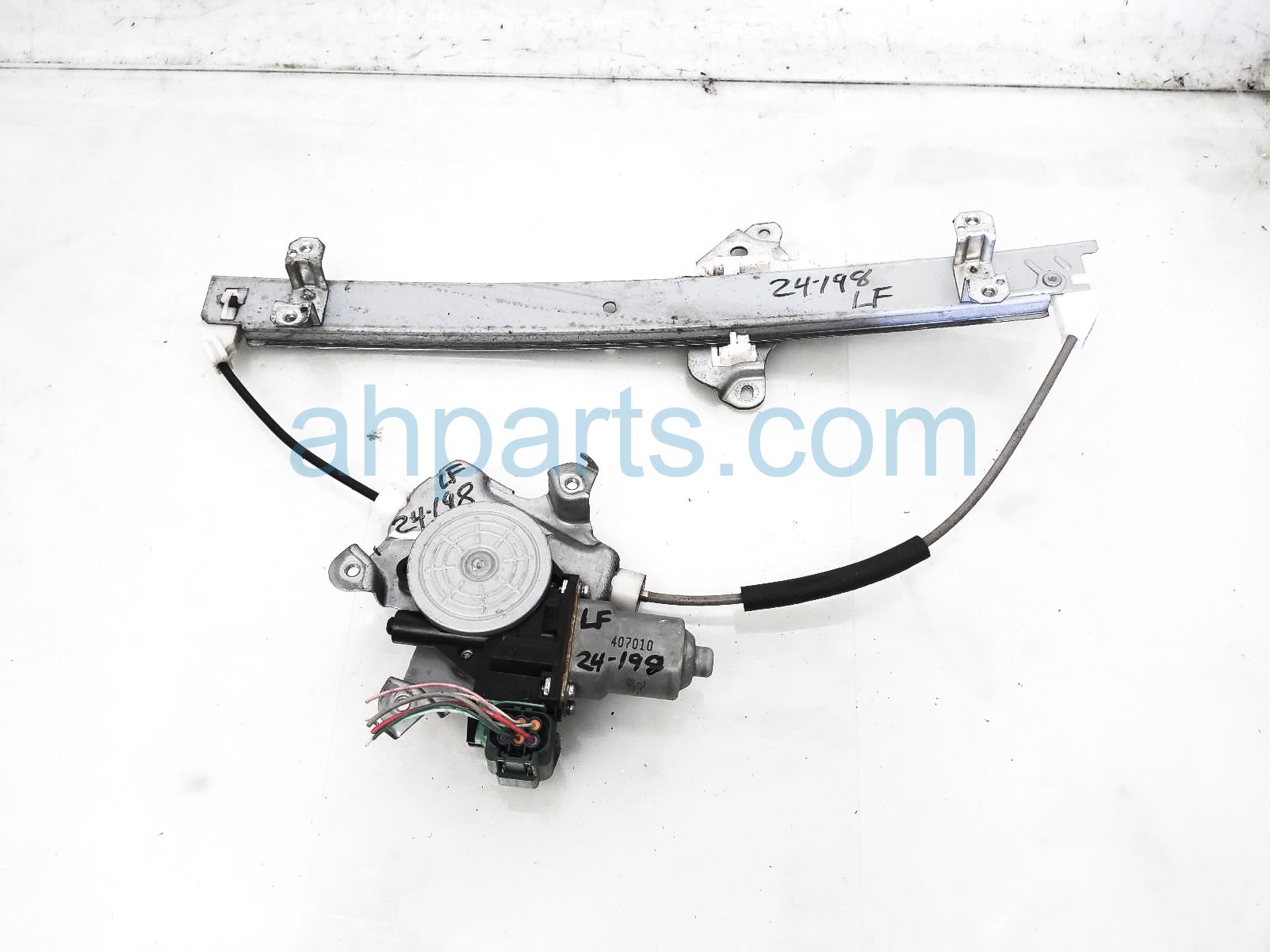 $75 Nissan FR/LH WINDOW REGULATOR & MOTOR