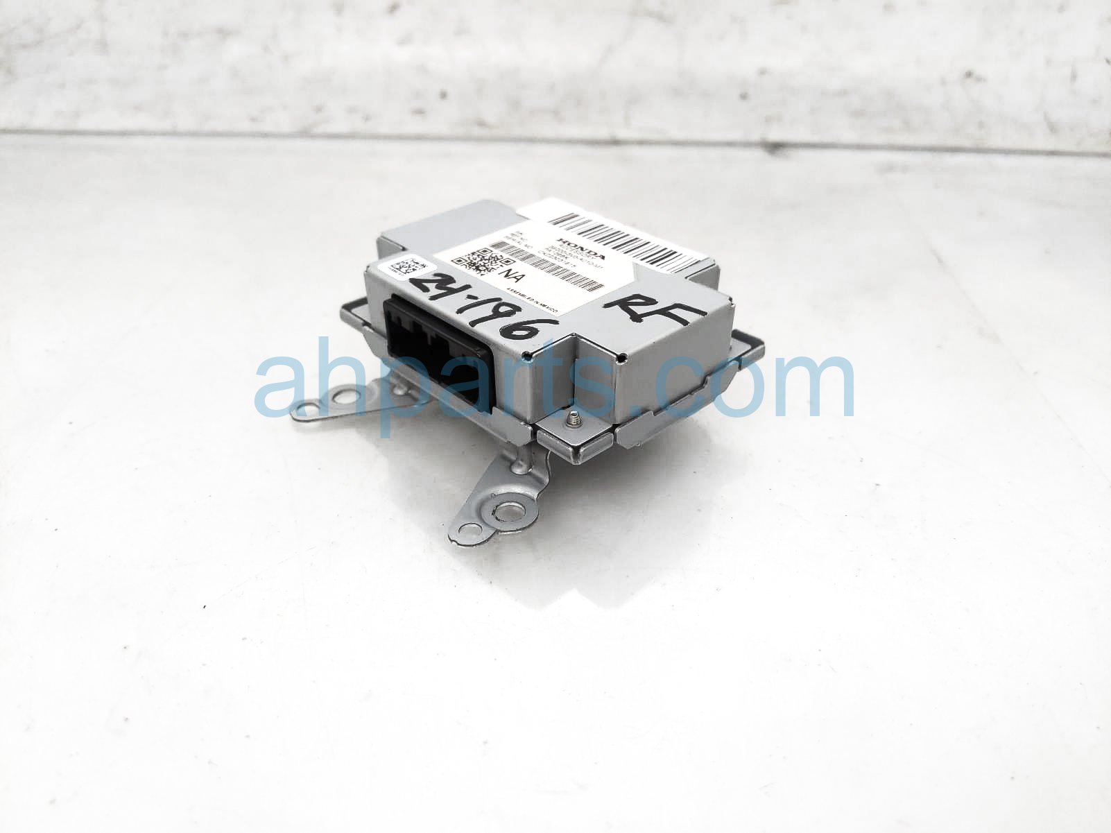 $85 Honda ACTIVE NOISE CONTROL MODULE - LX $85 Honda ACTIVE NOISE CONTROL MODULE - LX
