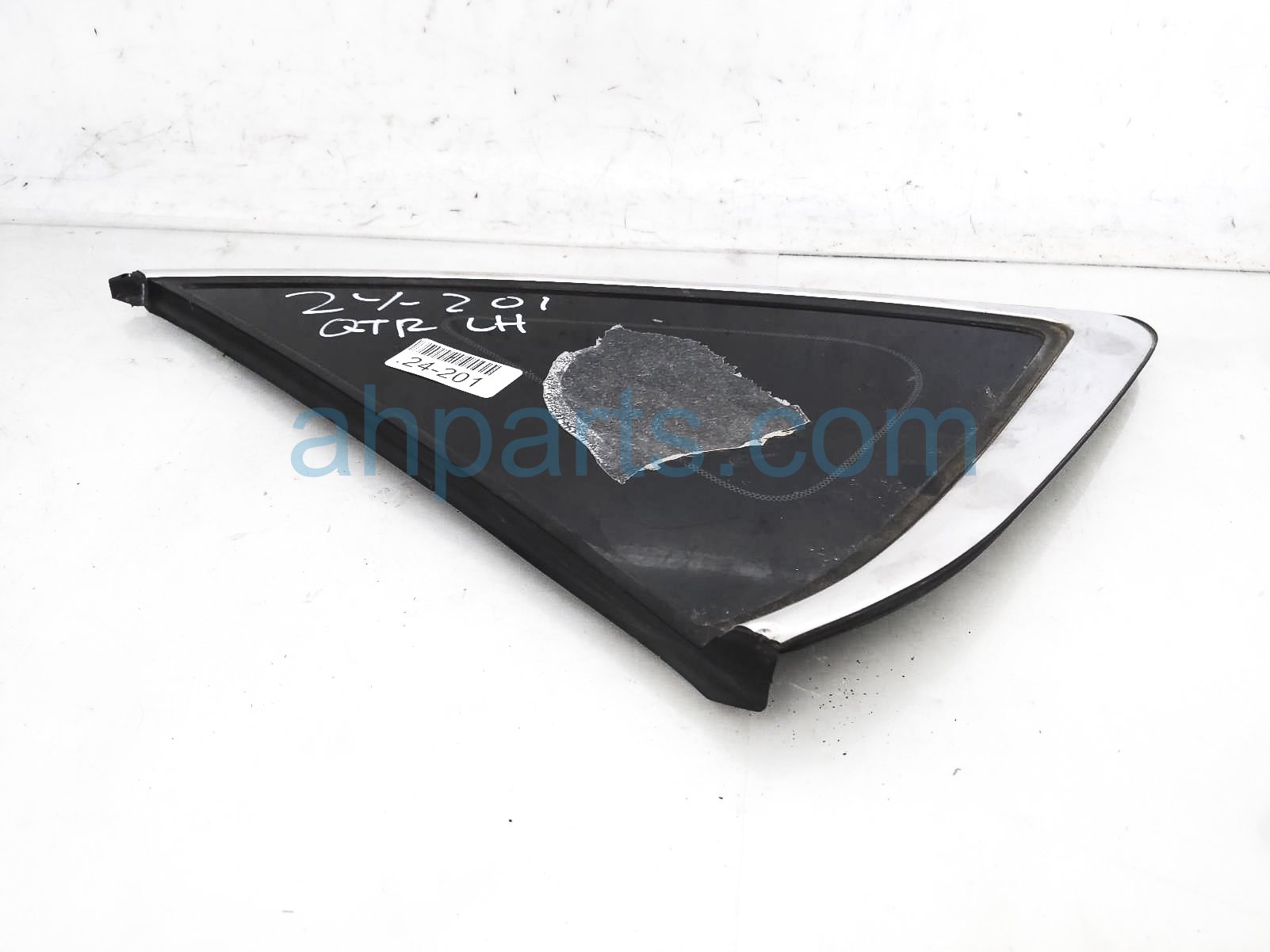 $89 Nissan LH QUARTER WINDOW GLASS $89 Nissan LH QUARTER WINDOW GLASS