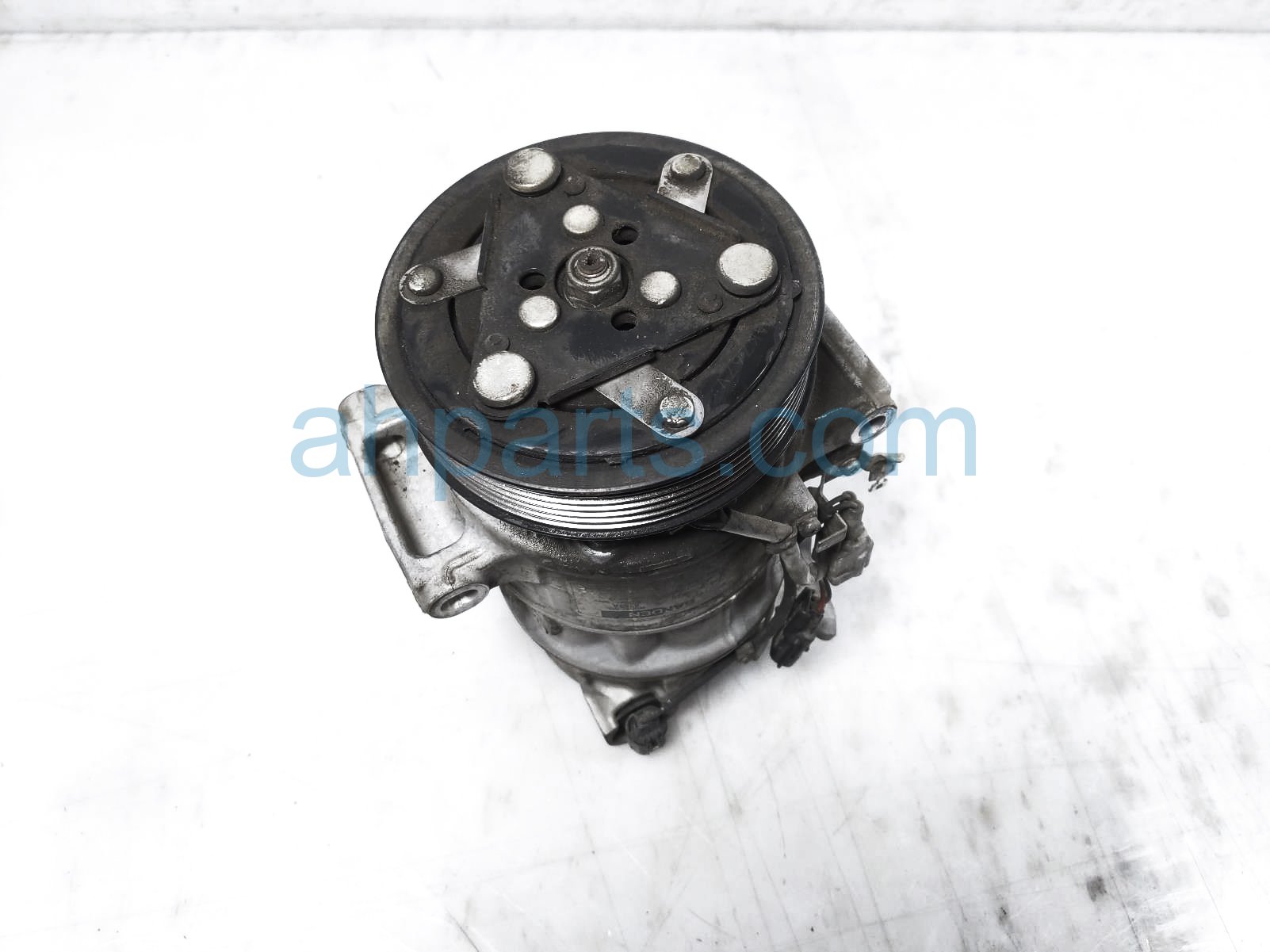 $100 Nissan AC PUMP / COMPRESSOR $100 Nissan AC PUMP / COMPRESSOR