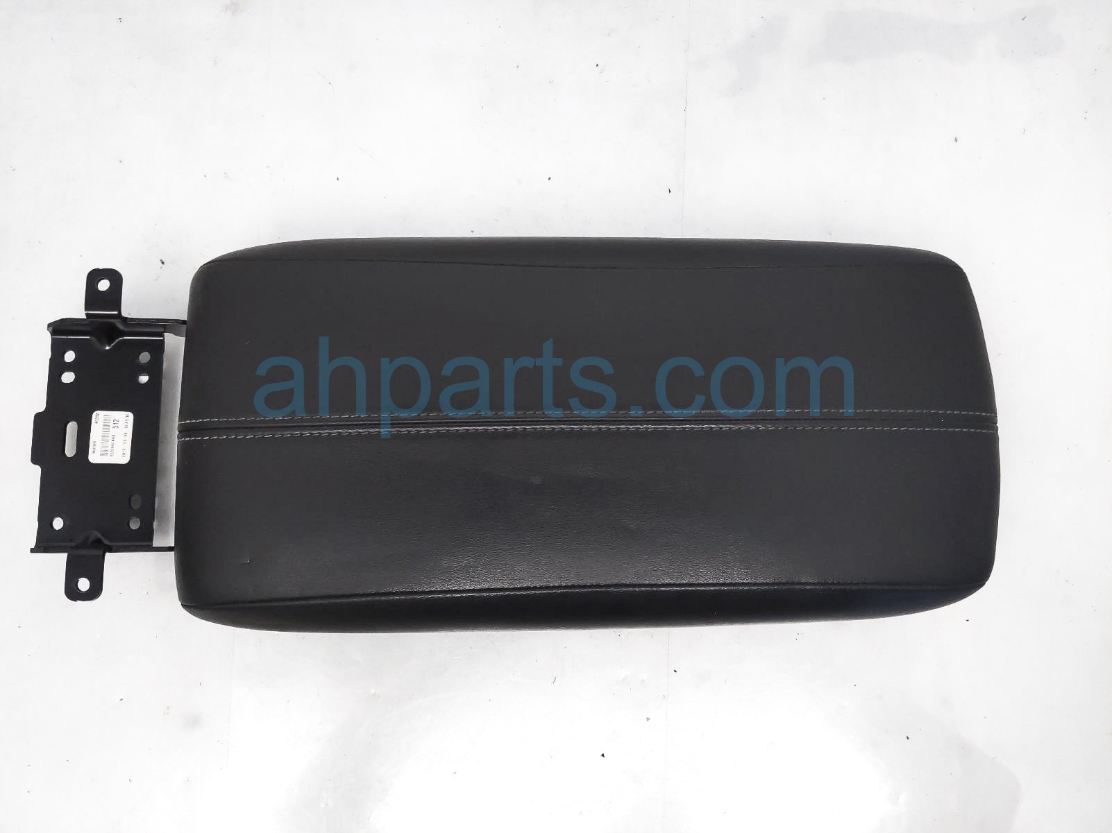 $75 Nissan CENTER CONSOLE LID - BLACK