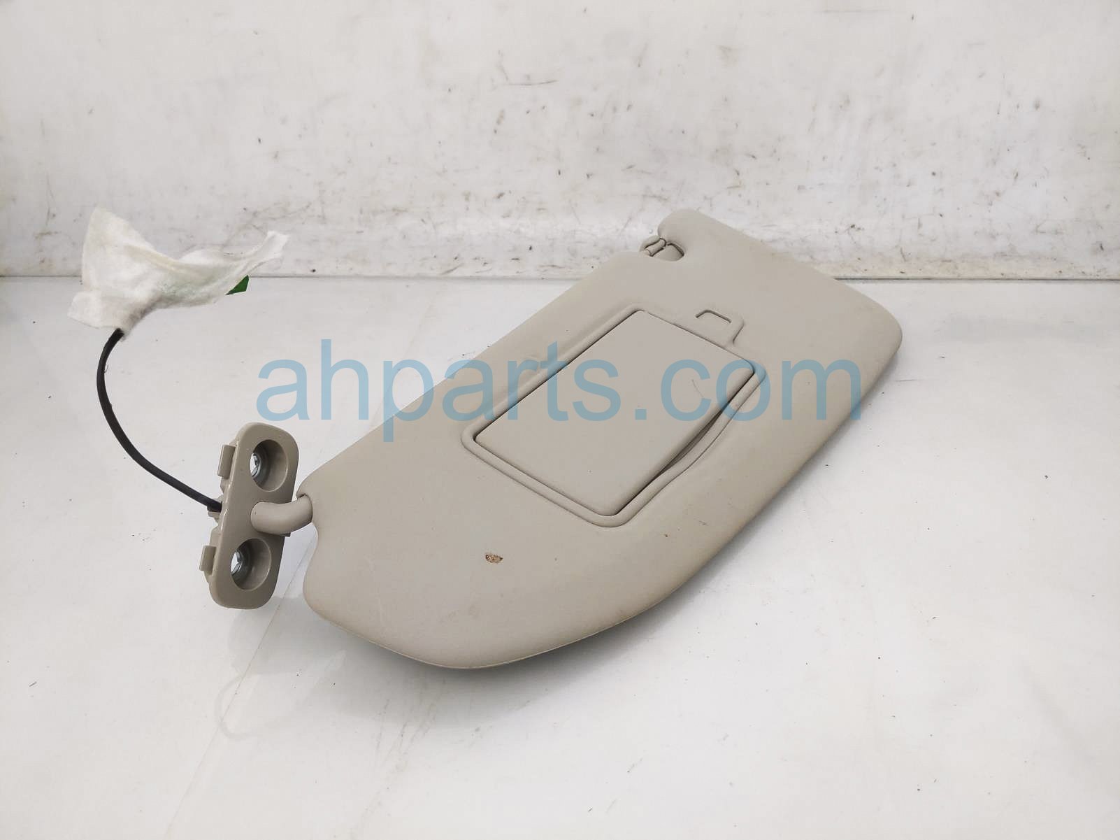 $75 Volvo LH SUN VISOR - BLOND $75 Volvo LH SUN VISOR - BLOND