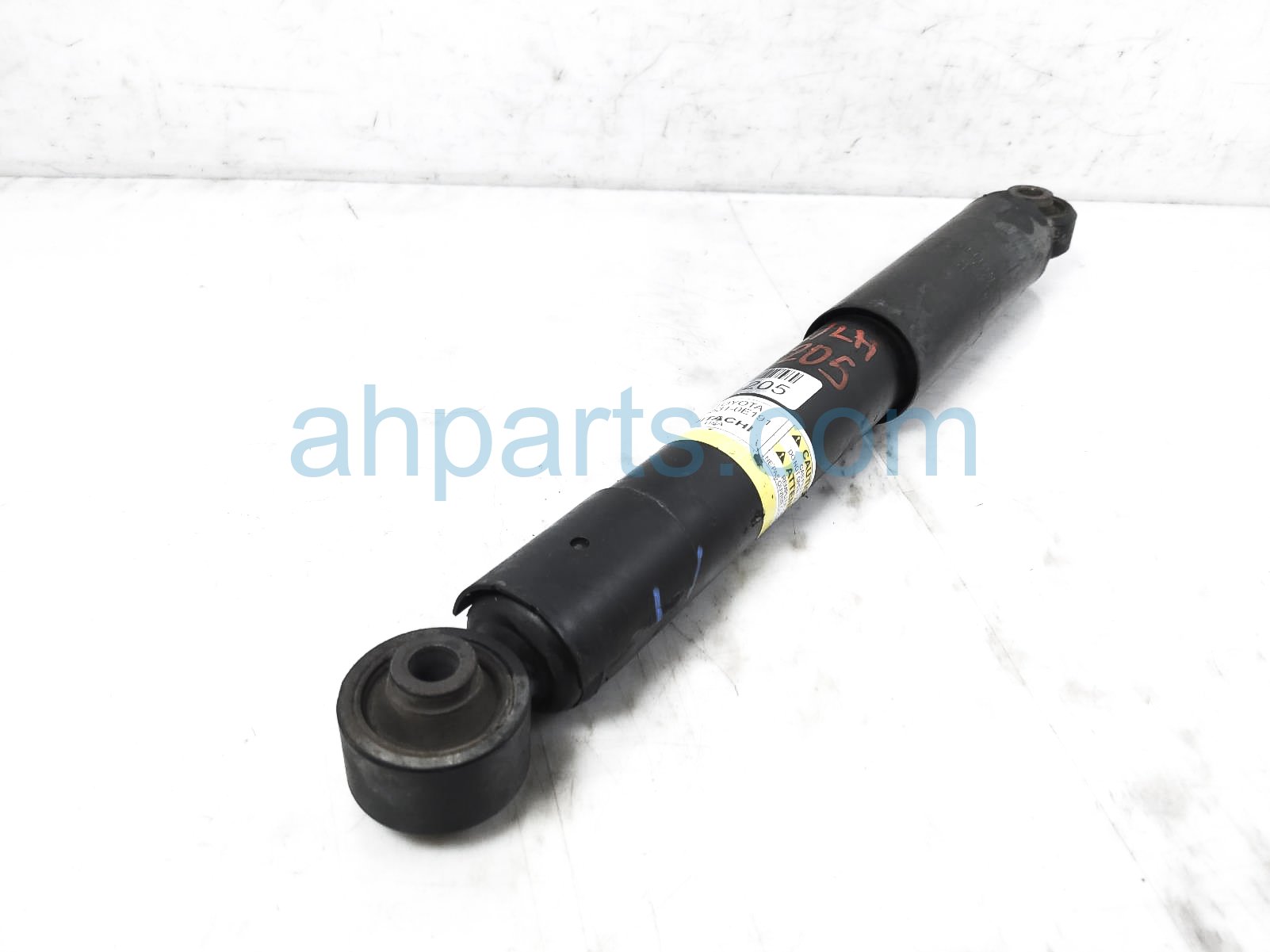 $75 Lexus RR/LH SHOCK ABSORBER - W/O AVS $75 Lexus RR/LH SHOCK ABSORBER - W/O AVS
