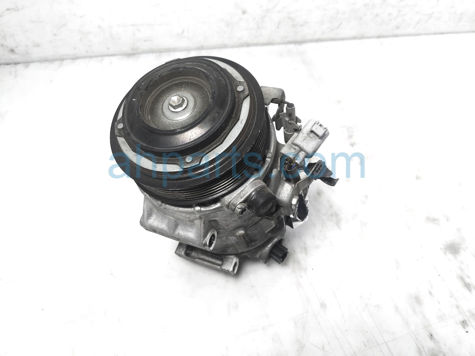 $119 Lexus AC PUMP / COMPRESSOR