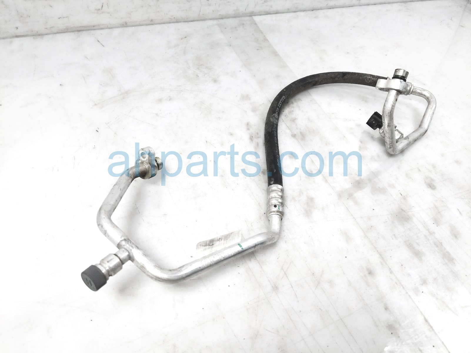 $99 Mazda A/C REFRIGERASNT DISCHARGE HOSE $99 Mazda A/C REFRIGERASNT DISCHARGE HOSE