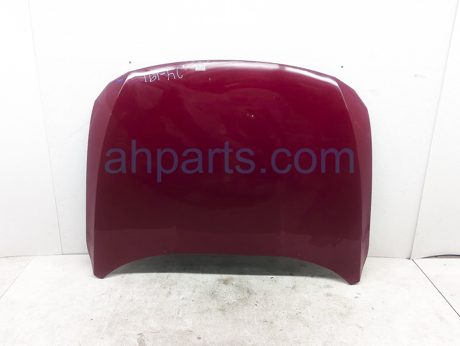 $695 Honda HOOD - RED - PAINT CHIPS $695 Honda HOOD - RED - PAINT CHIPS
