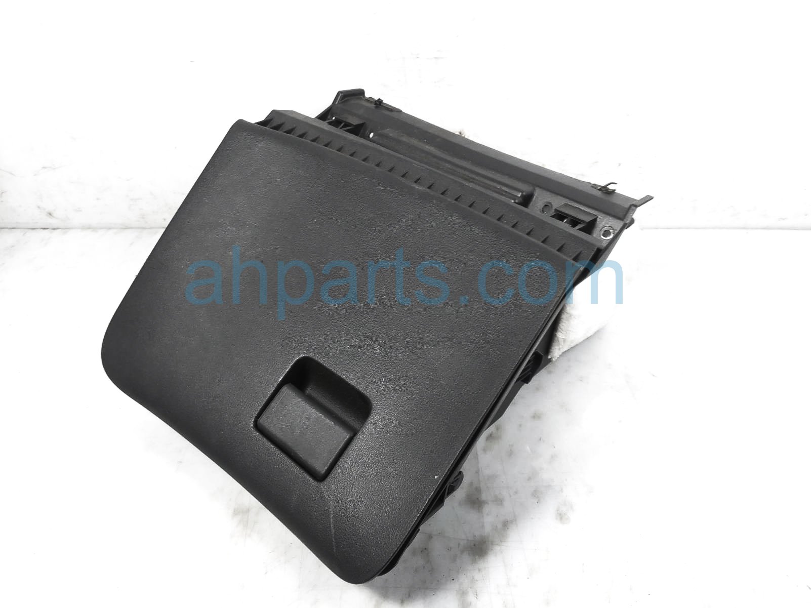 $75 Nissan PASSENGER GLOVE BOX - BLACK