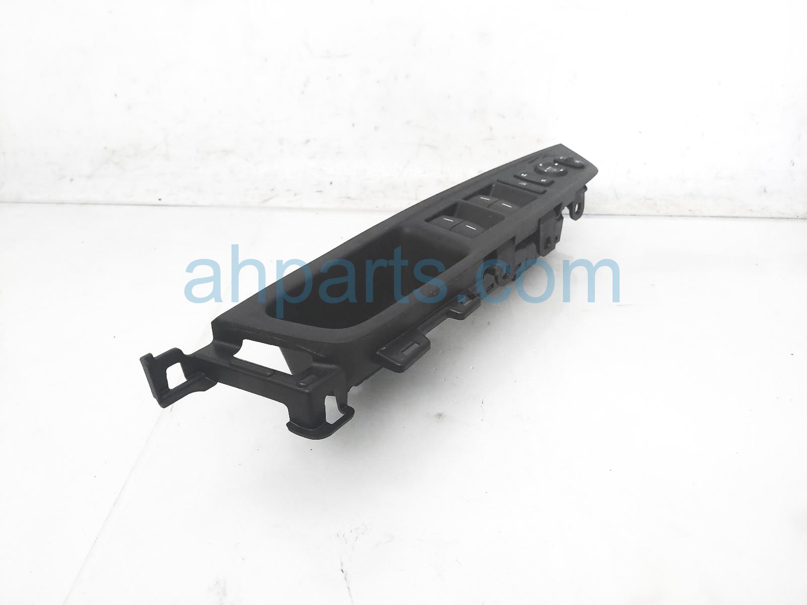 $45 Honda MASTER WINDOW CONTROL SWITCH $45 Honda MASTER WINDOW CONTROL SWITCH