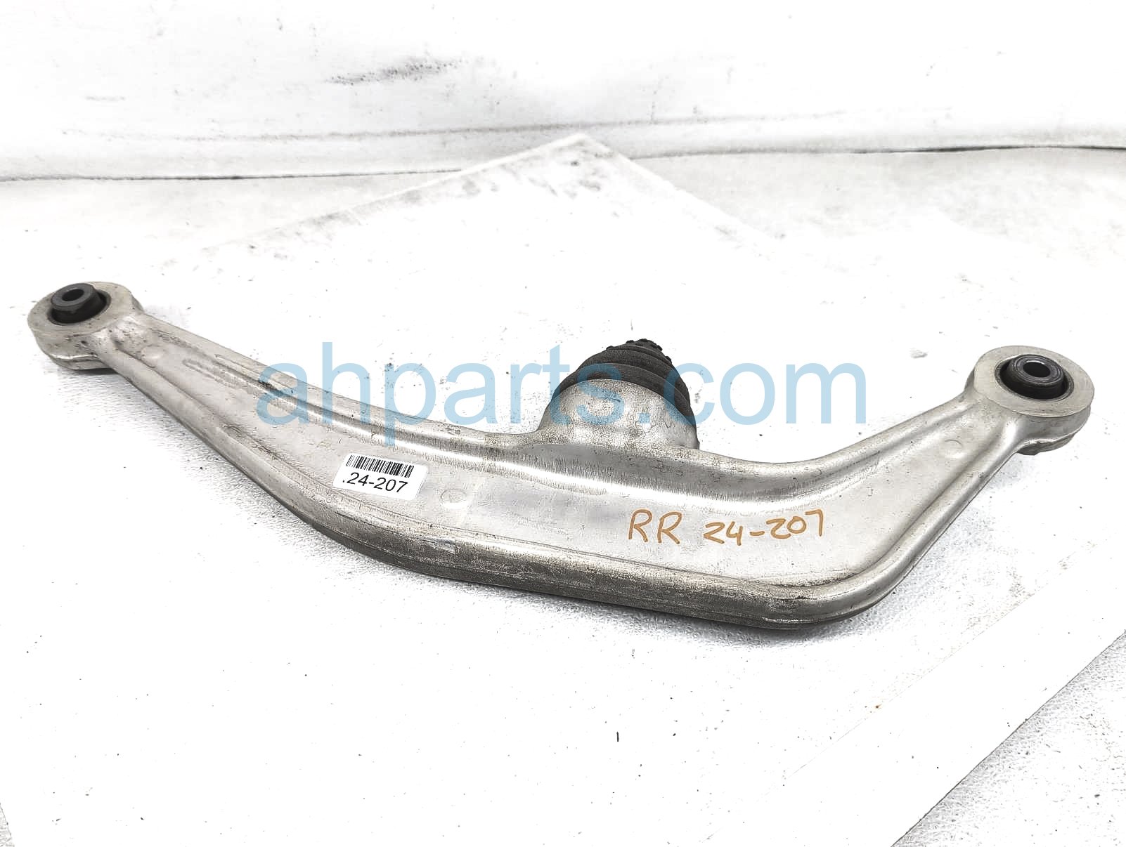 $65 Honda RR/RH UPPER CONTROL ARM $65 Honda RR/RH UPPER CONTROL ARM