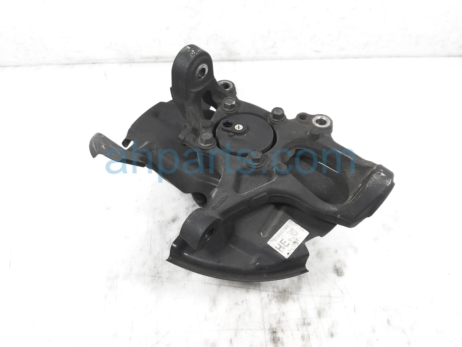 $69 Mazda FR/RH SPINDLE KNUCKLE HUB $69 Mazda FR/RH SPINDLE KNUCKLE HUB