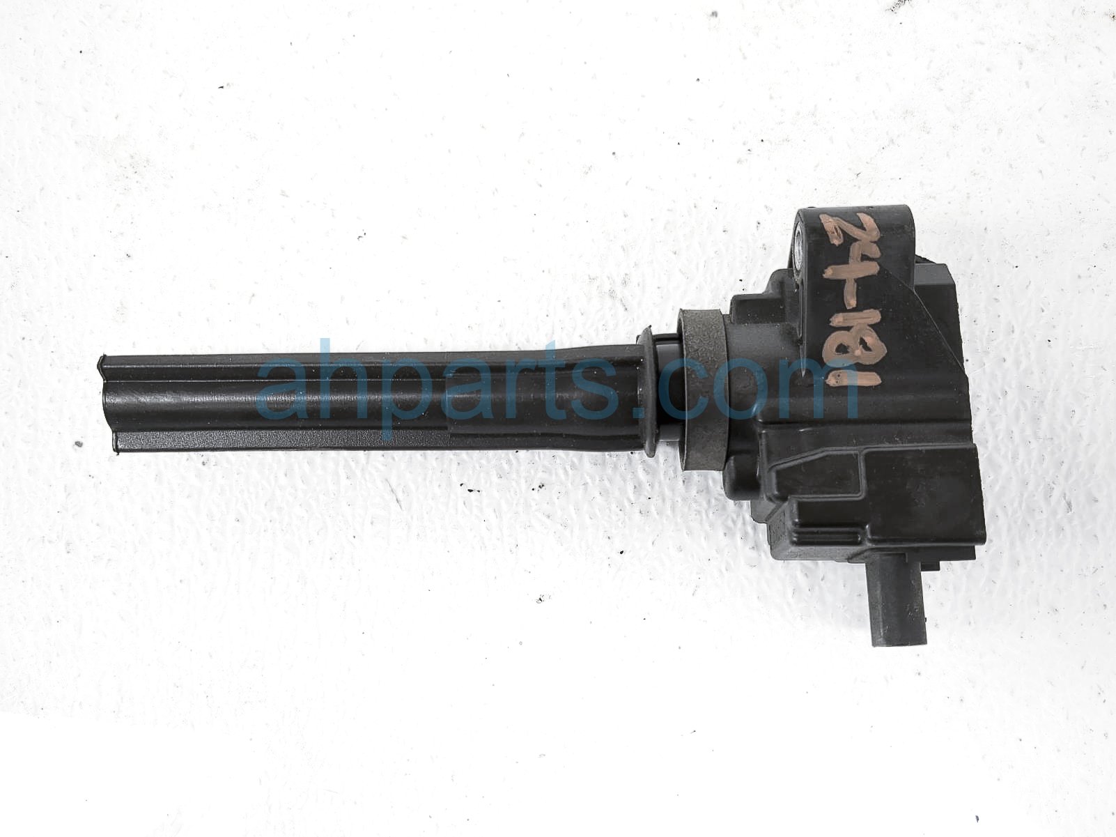 $30 Ford SINGLE IGNITION COIL IGNITOR - 2.7L $30 Ford SINGLE IGNITION COIL IGNITOR - 2.7L