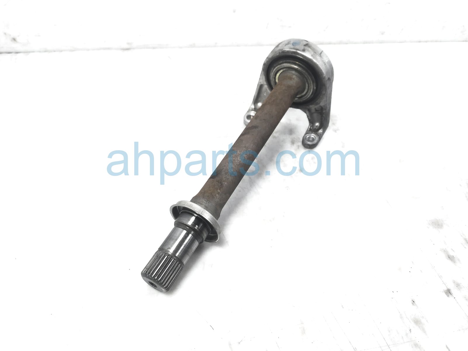 $195 Honda RH INTERMEDIATE JACK SHAFT - M.T